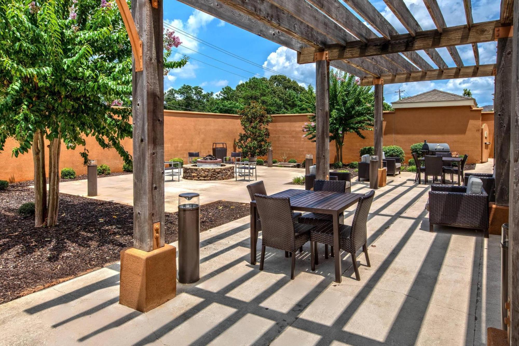 Courtyard By Marriott Troy Hotel Luaran gambar
